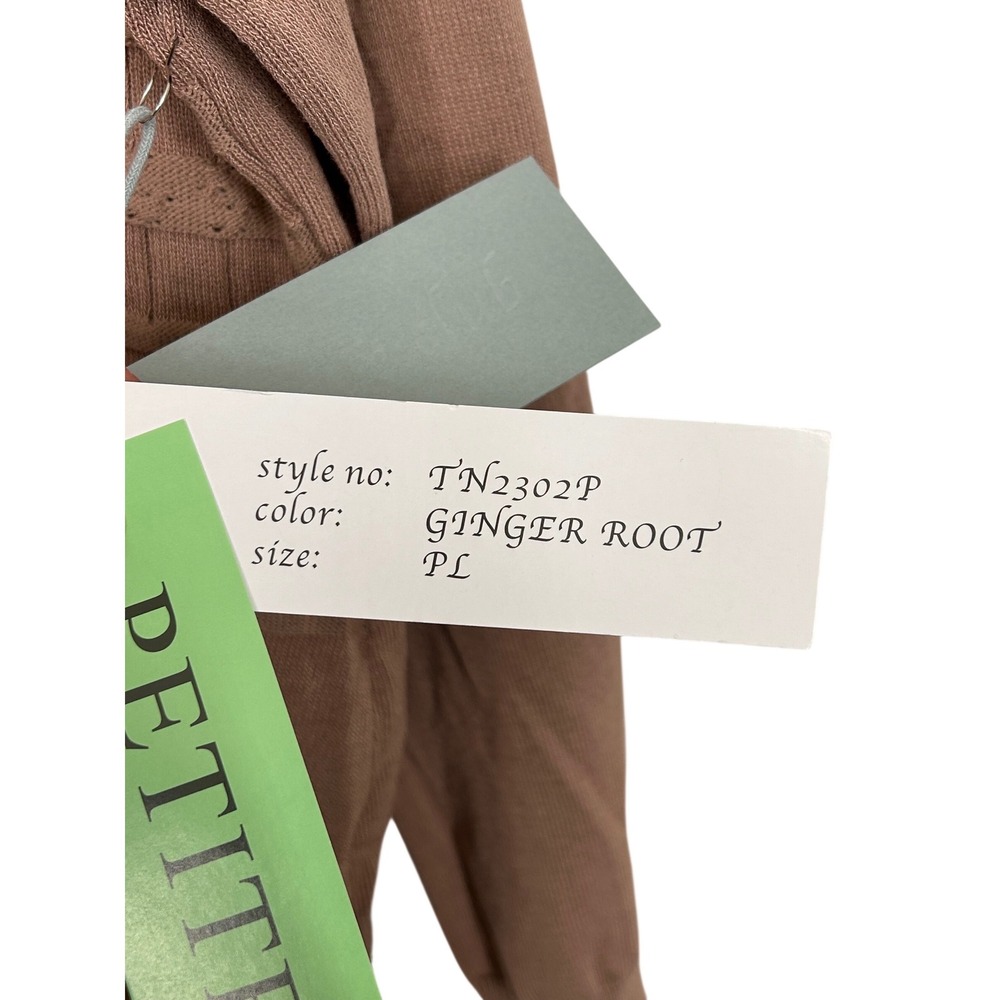 Vogue Club Lightweight Turtleneck Sweater‎ in Ginger Root Womens Size Pet L NWT - Picture 3 of 7